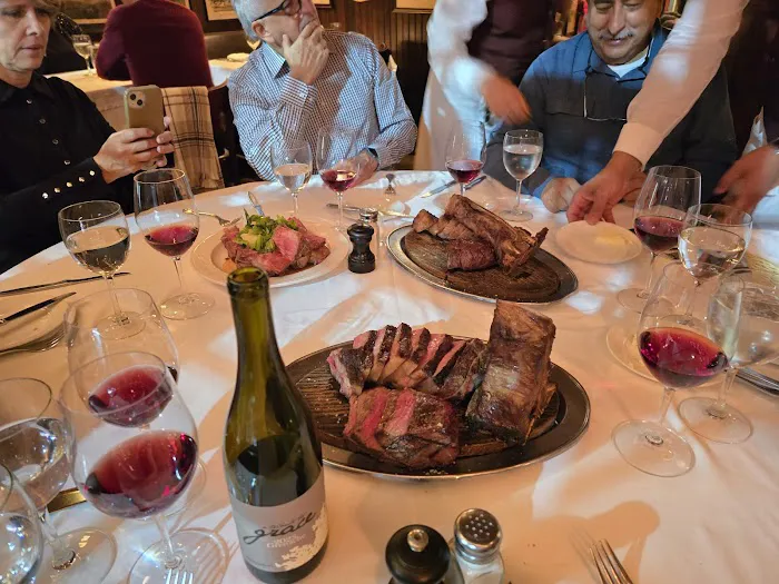 Keens Steakhouse Picture 6