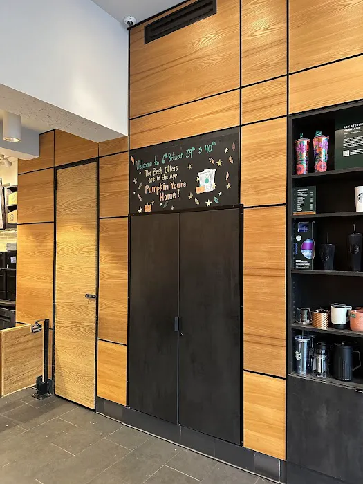 Starbucks Picture 5