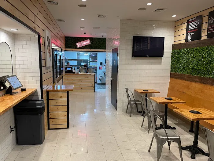 Handcraft Burgers and Brew Picture 6