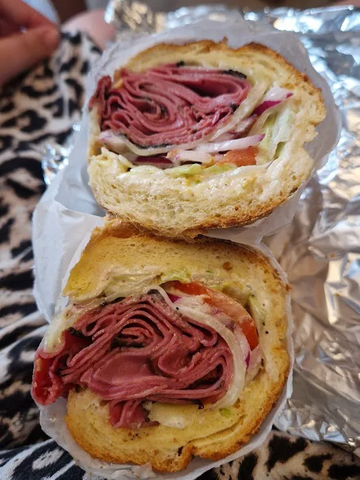 Shamas Deli Picture 8