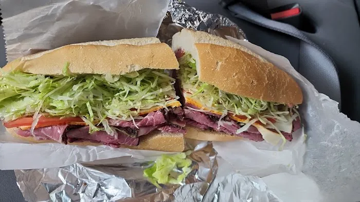 MIDTOWN DELI GROCERY CORP Picture 4