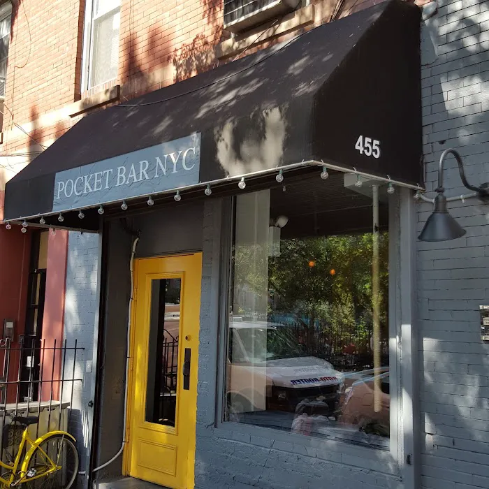 Pocket Bar NYC Picture 2