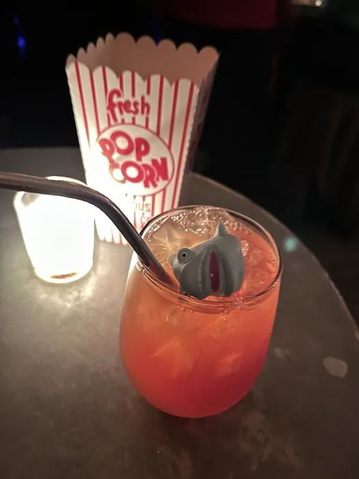 Pocket Bar NYC Picture 10