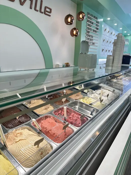 Gelatoville Gelateria Coffee & bakery Picture 10