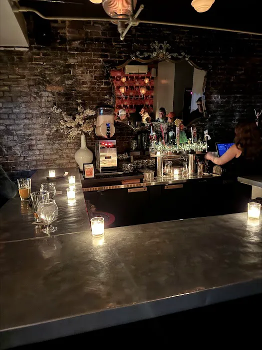 Back Pocket Bar Picture 6