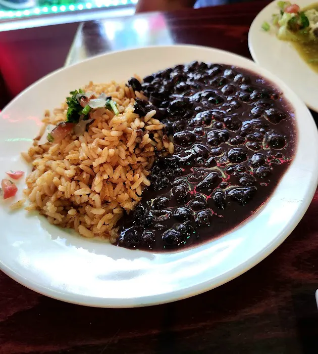 Ponche Taqueria Picture 4