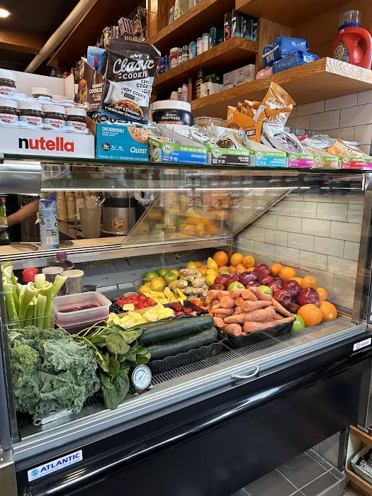 Eats on 48 Marketplace Picture 1