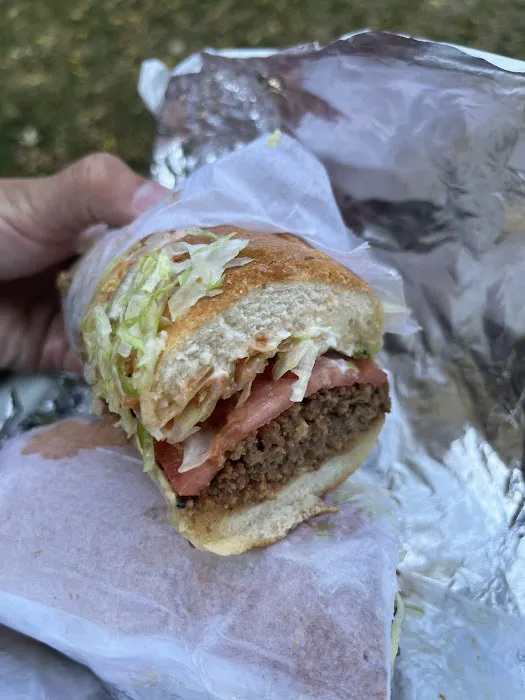 Eats on 48 Marketplace Picture 2