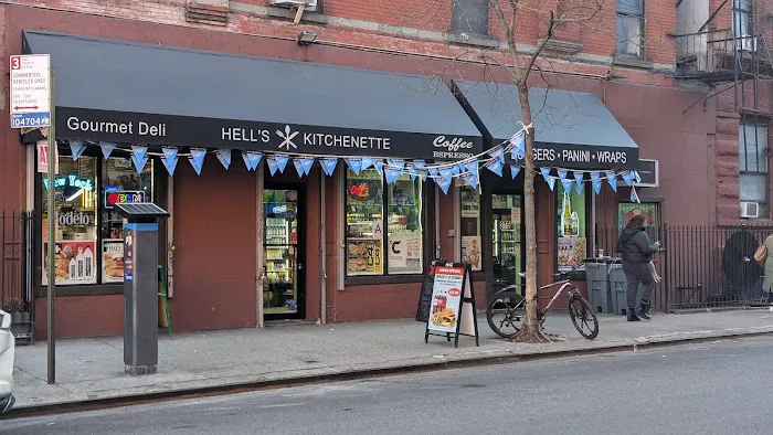 HELL'S KITCHENETTE GOURMET DELI Picture 5