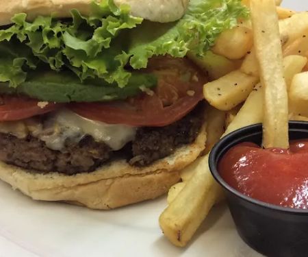 HELL'S KITCHENETTE GOURMET DELI