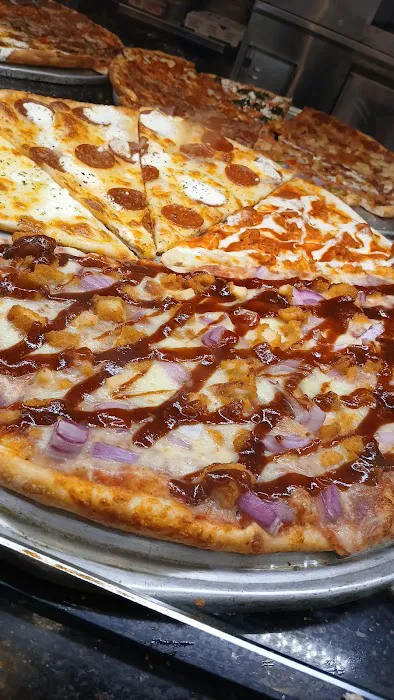 Mamas pizza Picture 9