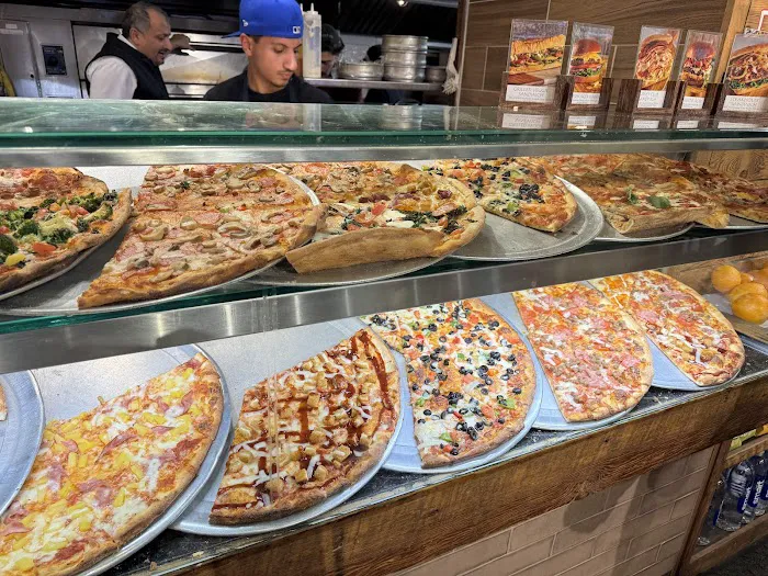 Carve Cafe & Pizza Picture 7