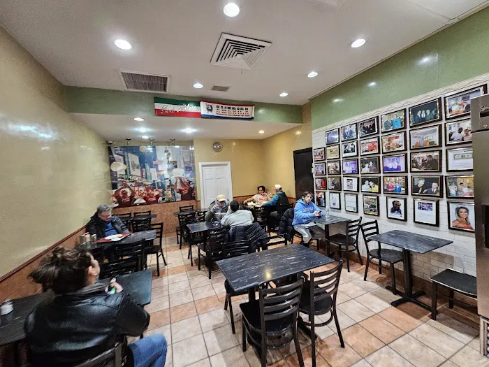 Famous Famiglia Pizza Picture 8