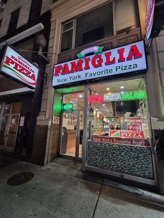 Famous Famiglia Pizza Picture 10