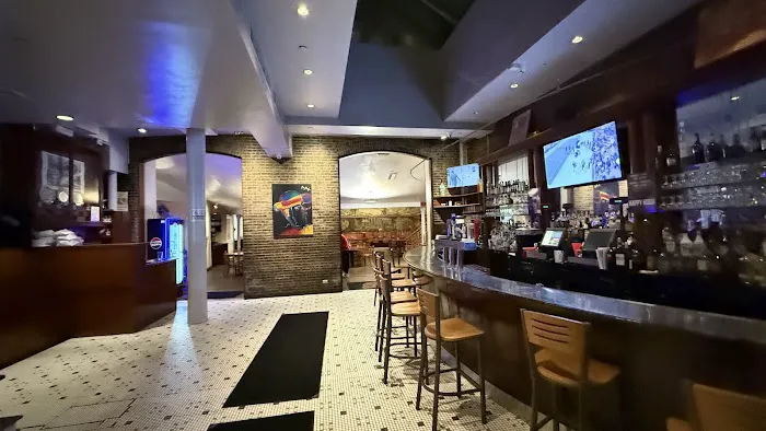 John's Pizzeria of Times Square Picture 7
