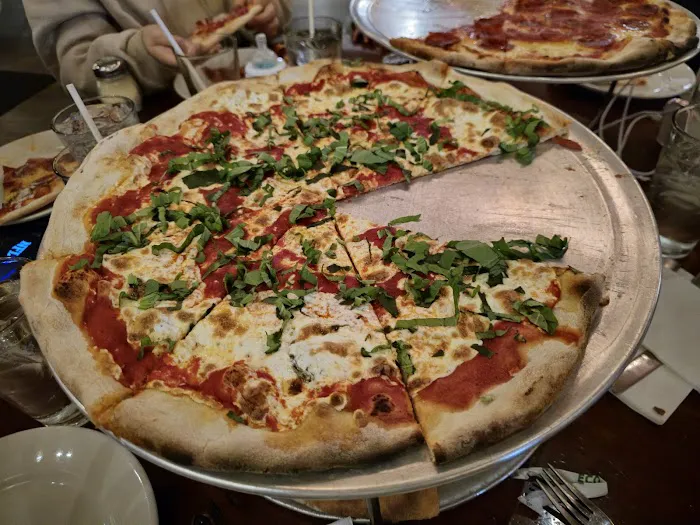 John's Pizzeria of Times Square Picture 9