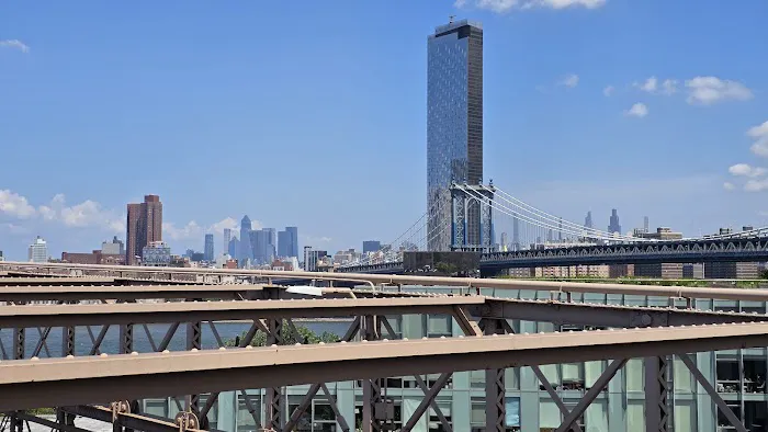 Manhattan Picture 10