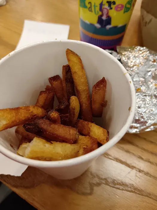 Five Guys Picture 4