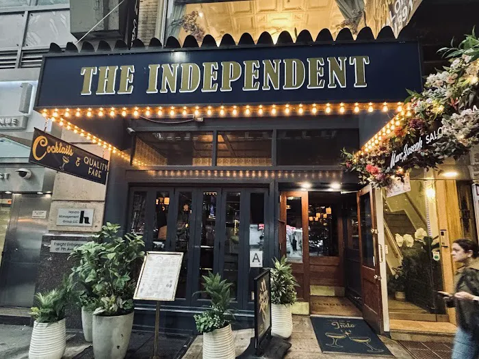 The Independent Picture 7