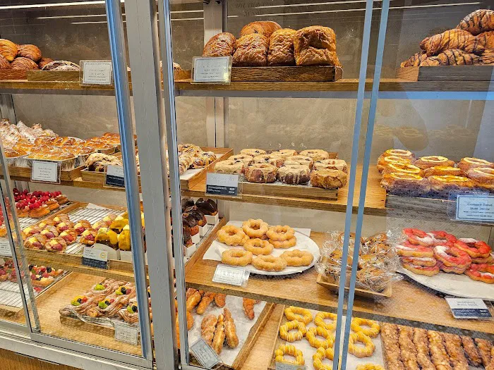 Paris Baguette Picture 3