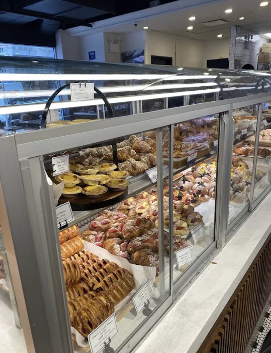 Paris Baguette Picture 1