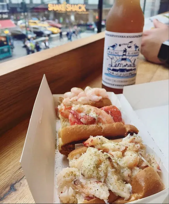 Luke's Lobster Garment District Picture 1