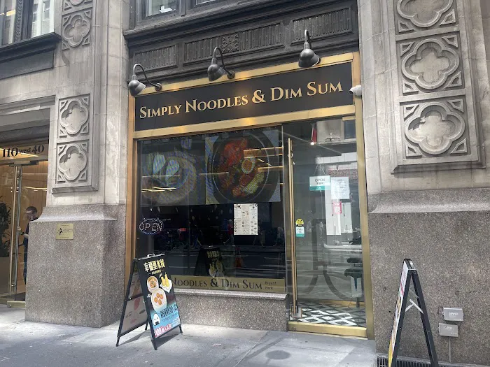 Simply Noodles & Dim Sum Bryant Park Picture 2