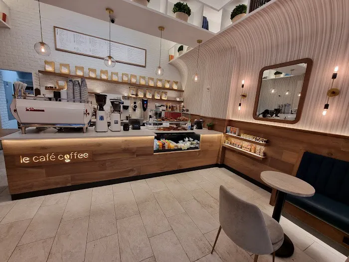Le Cafe Coffee Picture 6