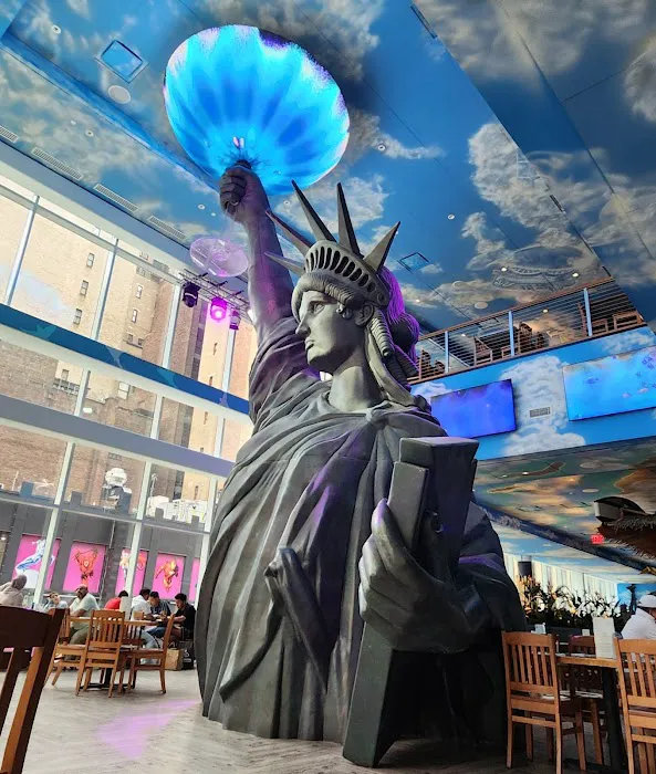 Margaritaville Restaurant - Times Square Picture 9