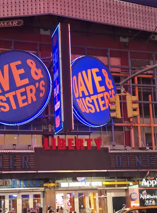 Dave & Buster's New York City - Times Square Picture 6