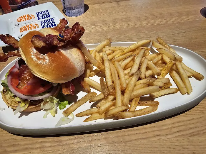 Dave & Buster's New York City - Times Square Picture 10