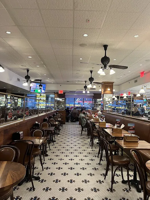 Brooklyn Delicatessen Times Square Picture 3