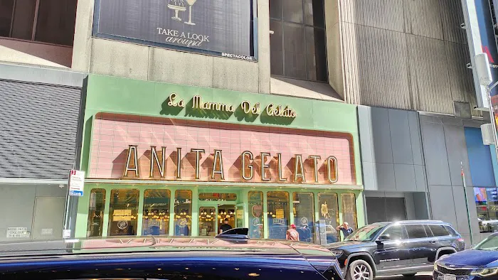 Anita La Mamma del Gelato Picture 1