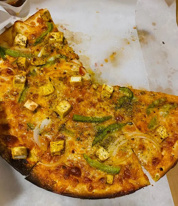 Flavors Pizza Picture 4