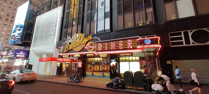 Hot Dogs 7th Ave Picture 2