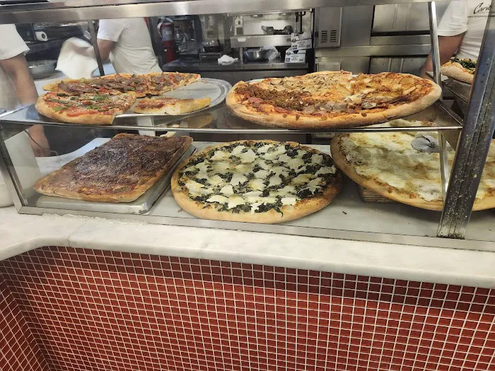Patzeria Perfect Pizza Picture 7