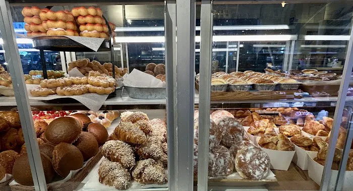 Paris Baguette Picture 6