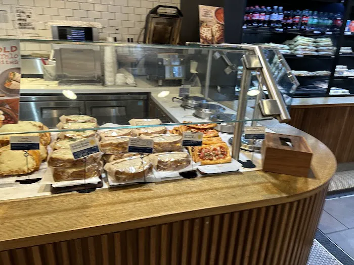 Paris Baguette Picture 2
