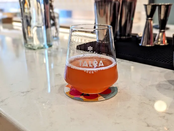 Talea Beer Co. Bryant Park Picture 10
