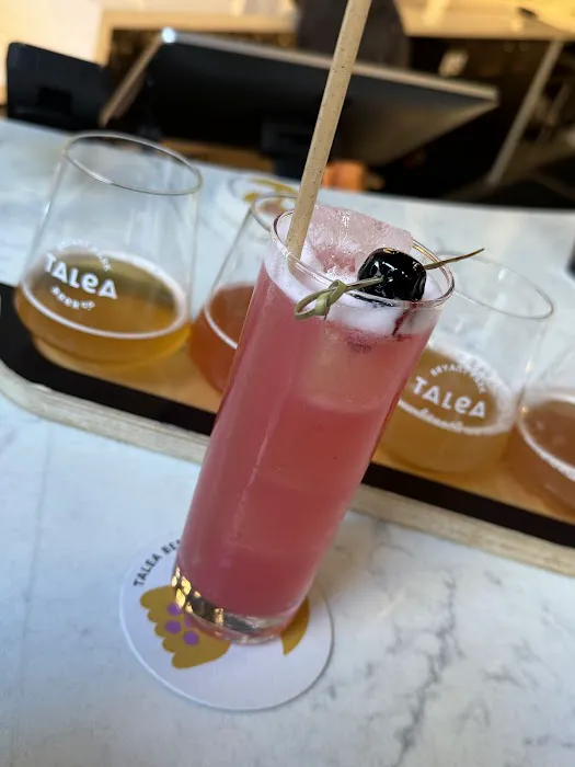 Talea Beer Co. Bryant Park Picture 9