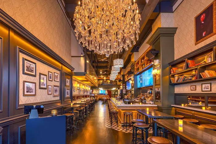 Dawson 39 Restaurant & Bar Picture 9