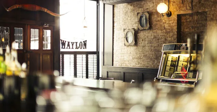 The Waylon Picture 6