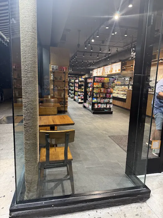 Farmers Cafe & Market Picture 6