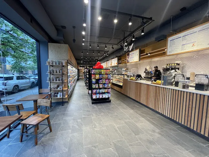 Farmers Cafe & Market Picture 1