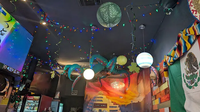 Planet Taco Picture 1