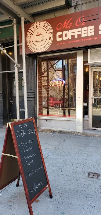 Mr. Oz Coffee Shop Picture 5