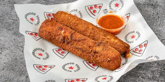 Pizza Spot hells kitchen Picture 5