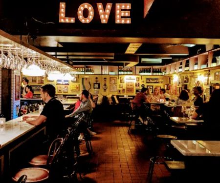 Vanguard Wine Bar (Midtown West)