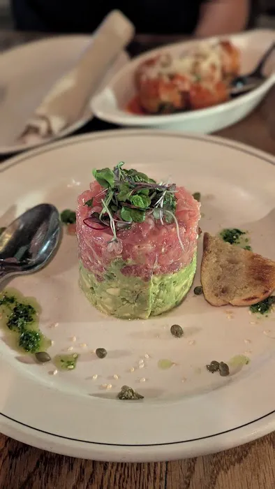 Aria Hell's Kitchen Picture 6