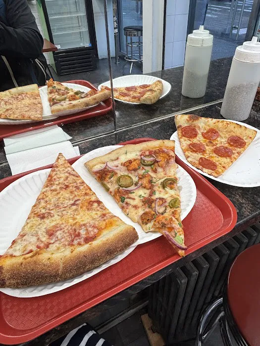 Mr P Pizzeria Halal Food Picture 1
